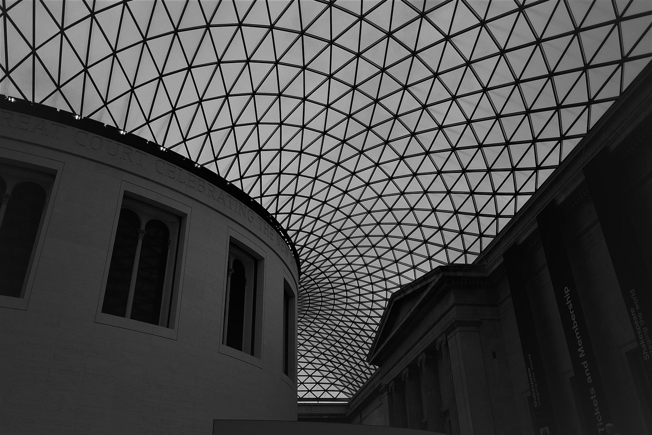 the british museum  foster  roof free photo