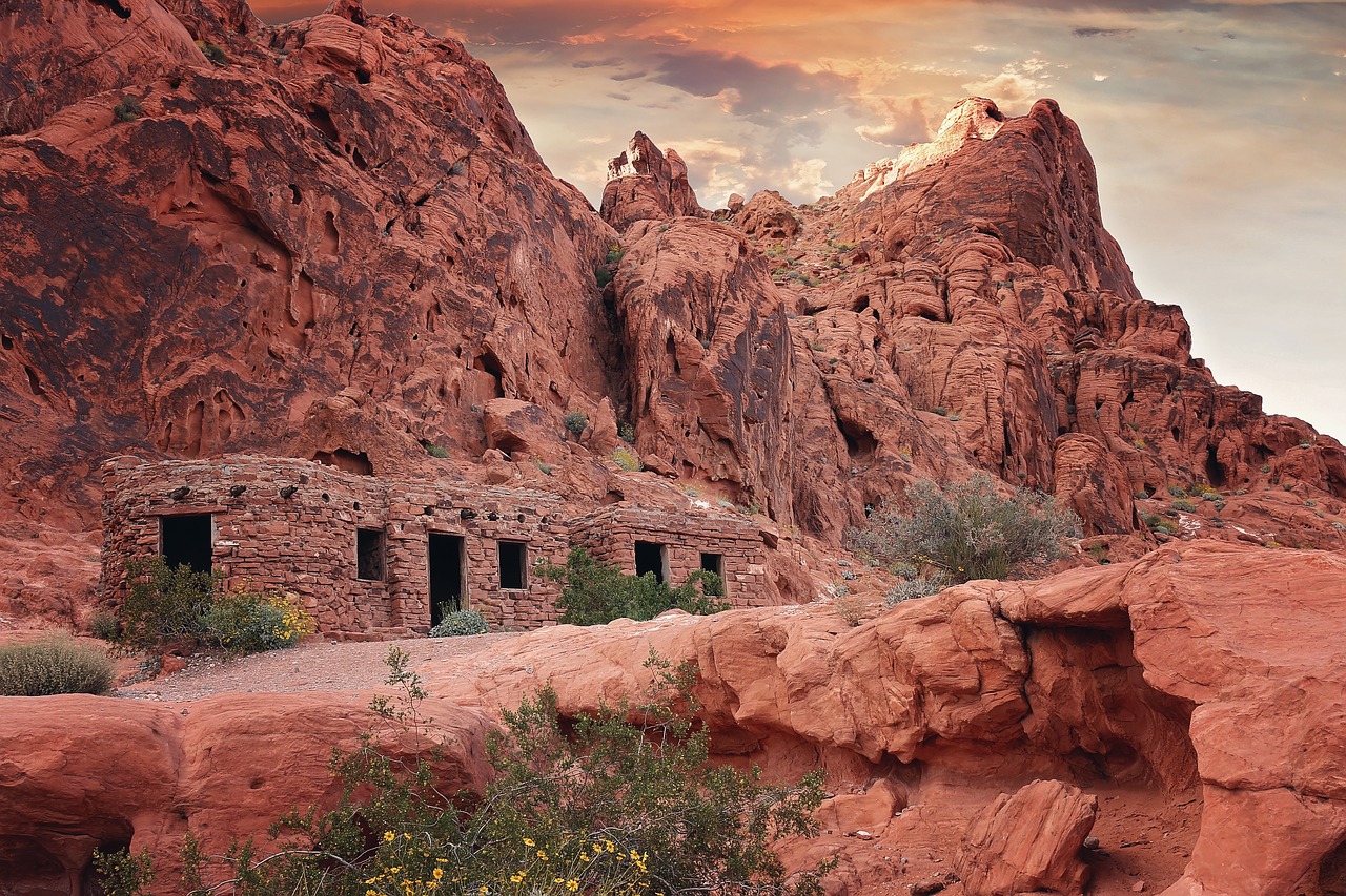 the cabins valley of fire hiking free photo