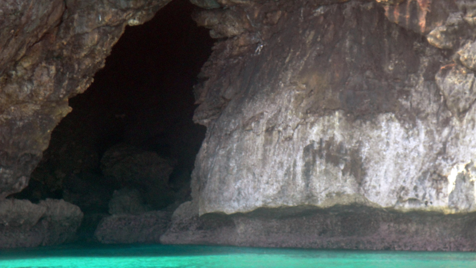 cave water ocean free photo