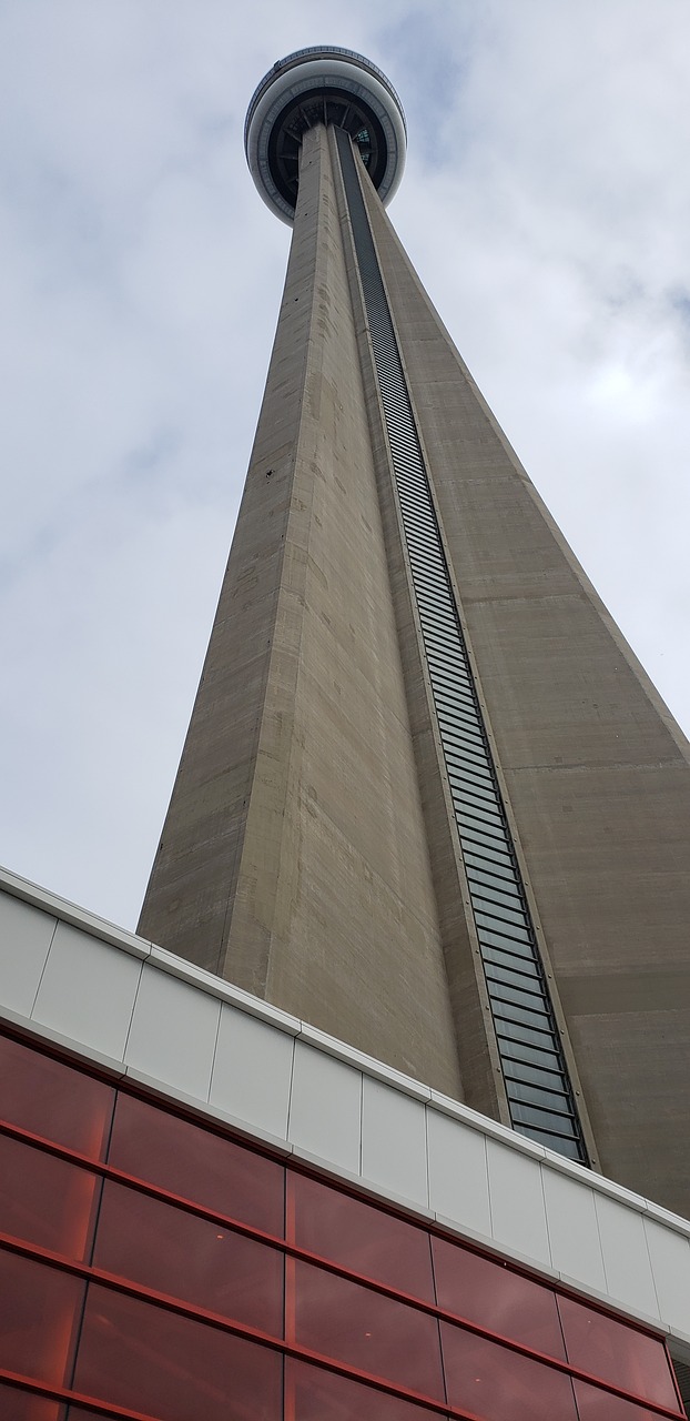 the central tower  tower  toronto free photo