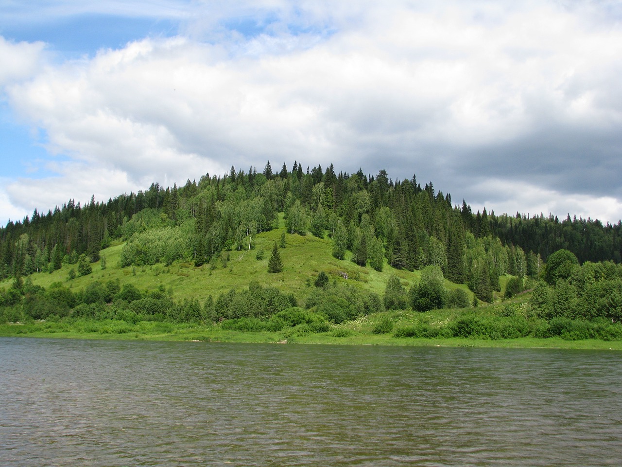 the chusovaya river perm krai sky free photo