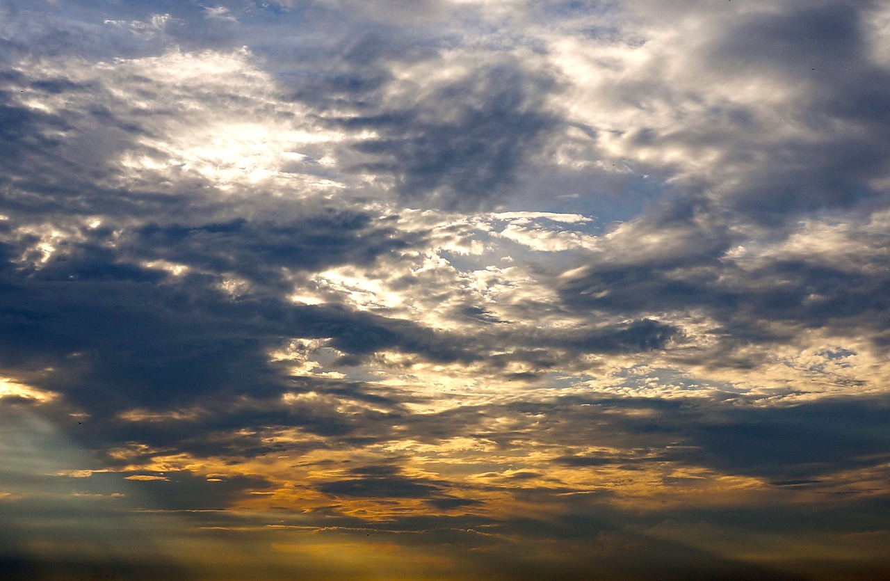 the cloud sunset rays free photo