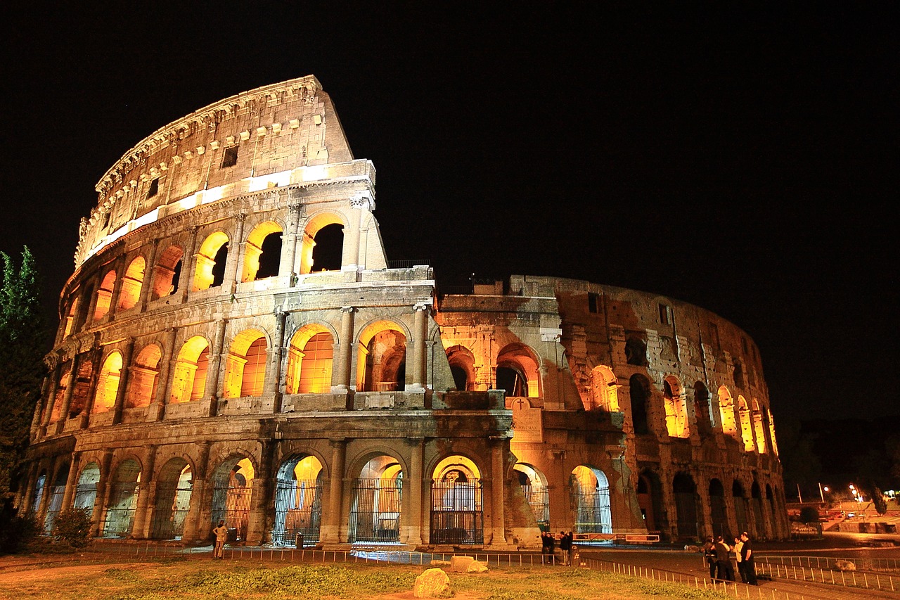 the colosseum italy roman free photo
