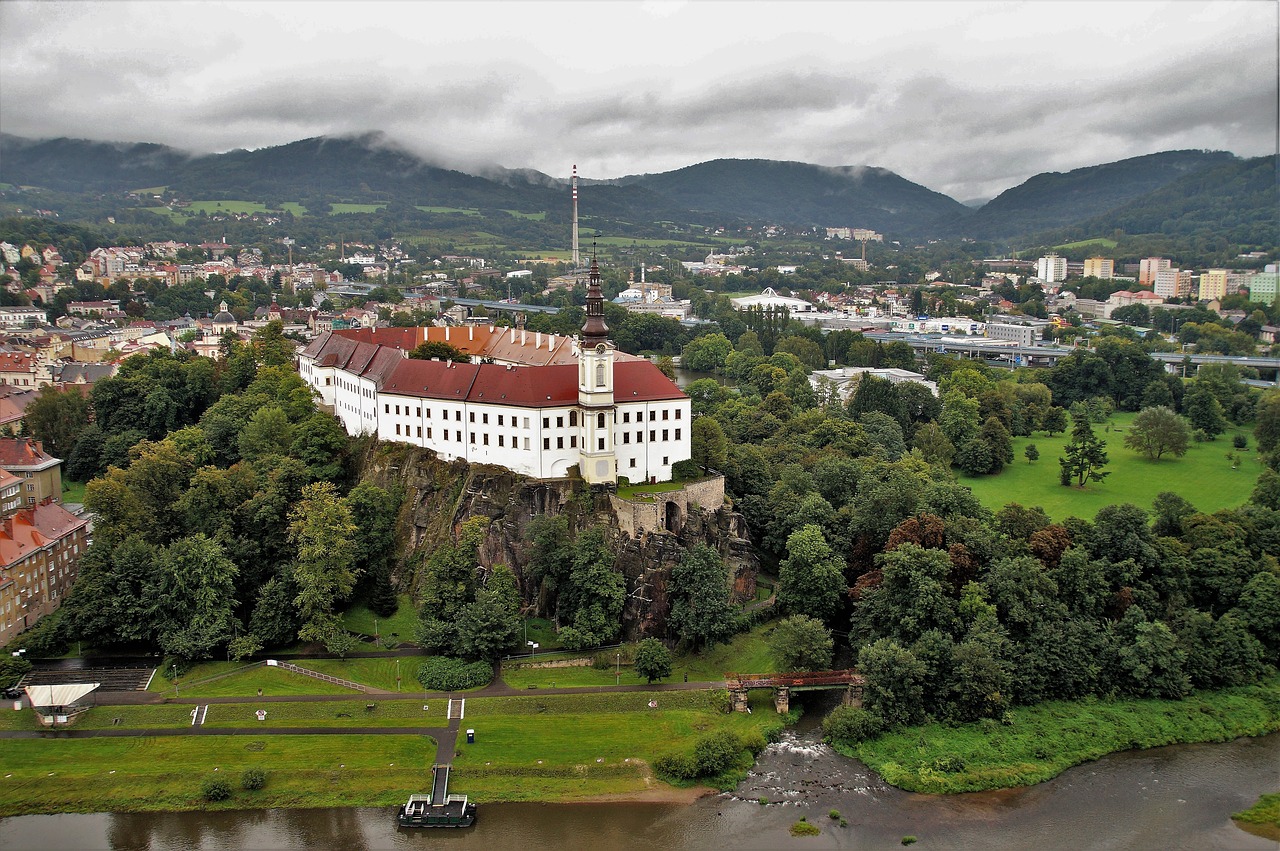 the decin castle czech republic a historical building free photo