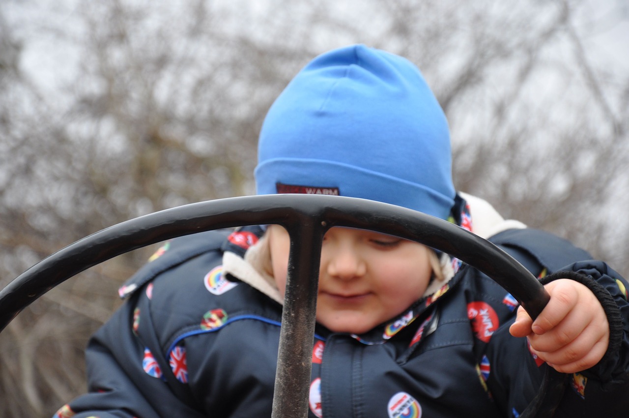 the end of winter child blue free photo