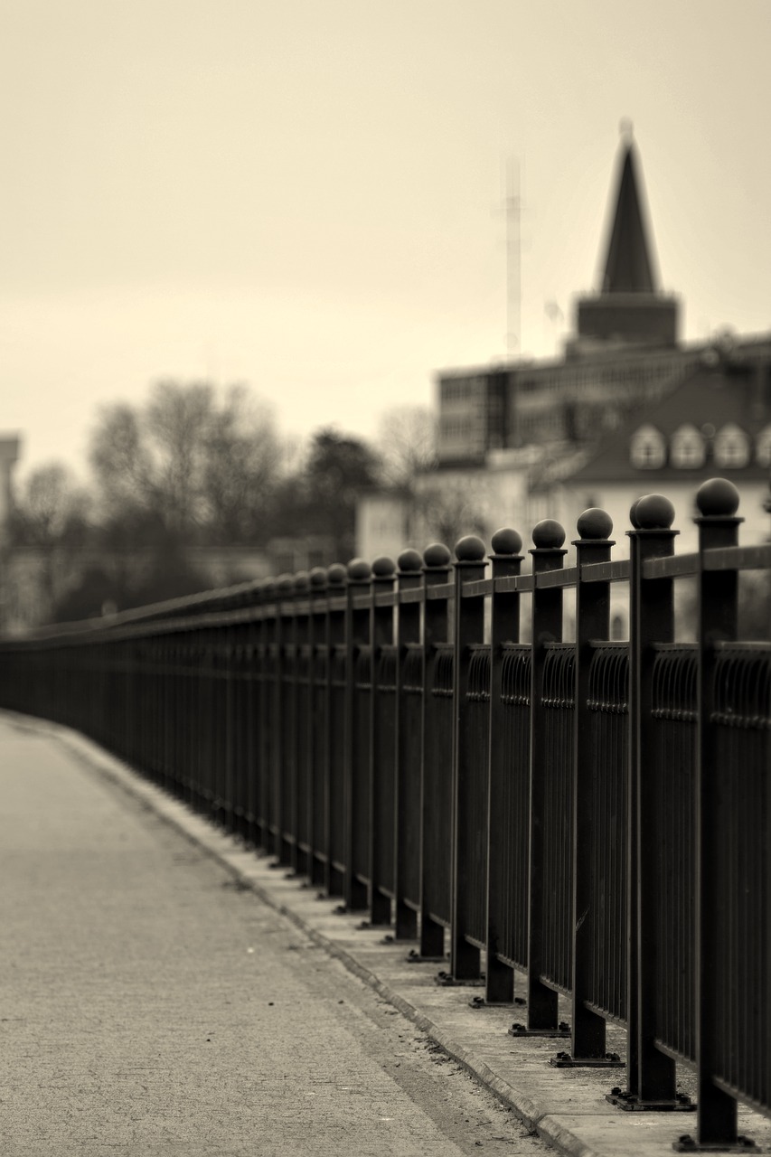 the fence crash barrier boulevard free photo