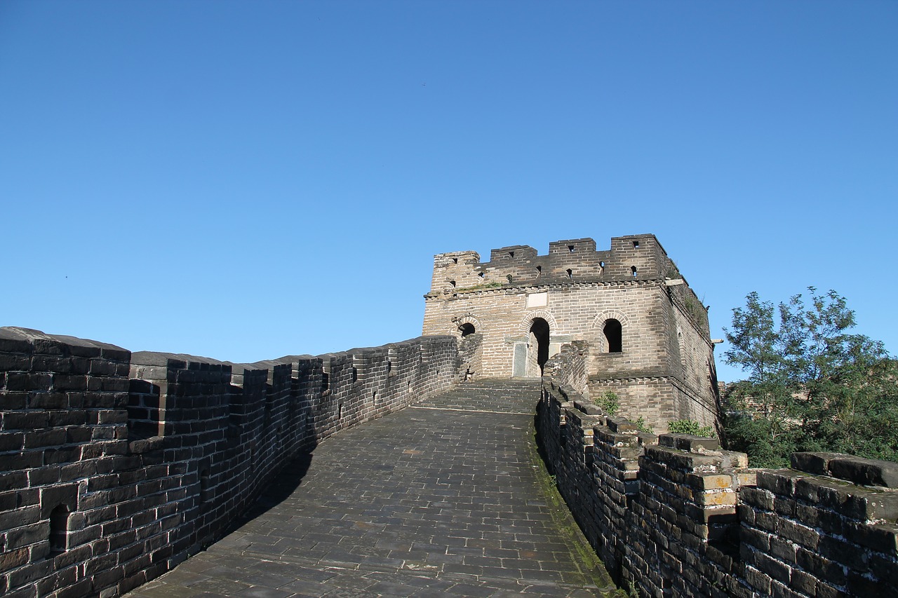 the great wall the great wall at mutianyu china free photo