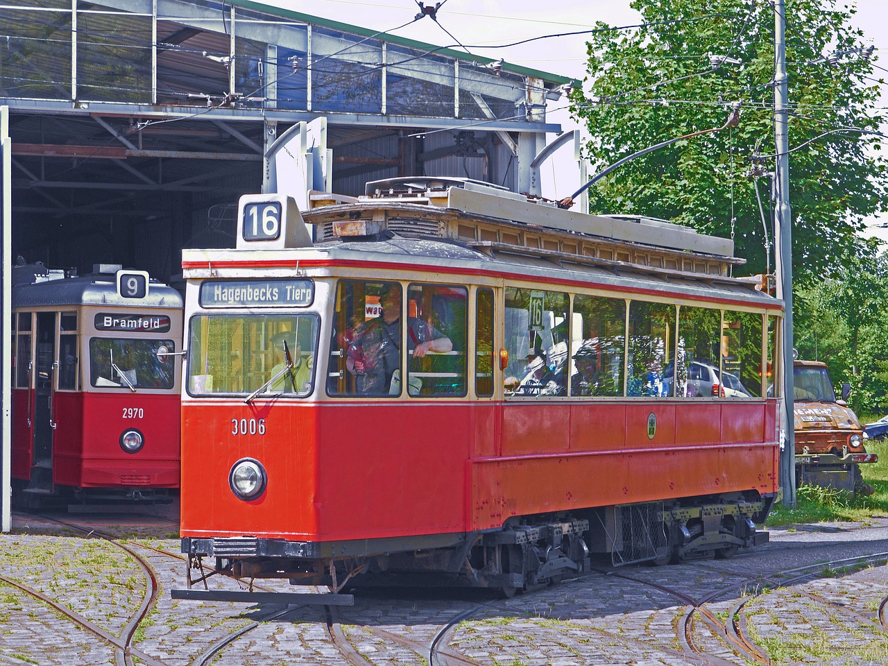 the hamburg tram operation of the museum curve free photo