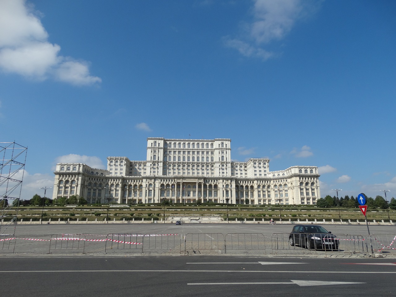 the houses of parliament constitution square bucharest free photo