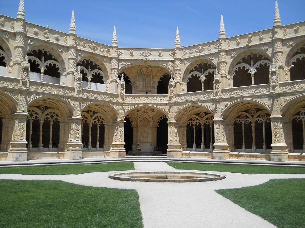 the jerónimos monastery tourism portugal free photo