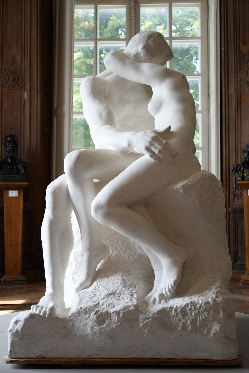 the kiss sculpture rodin free photo