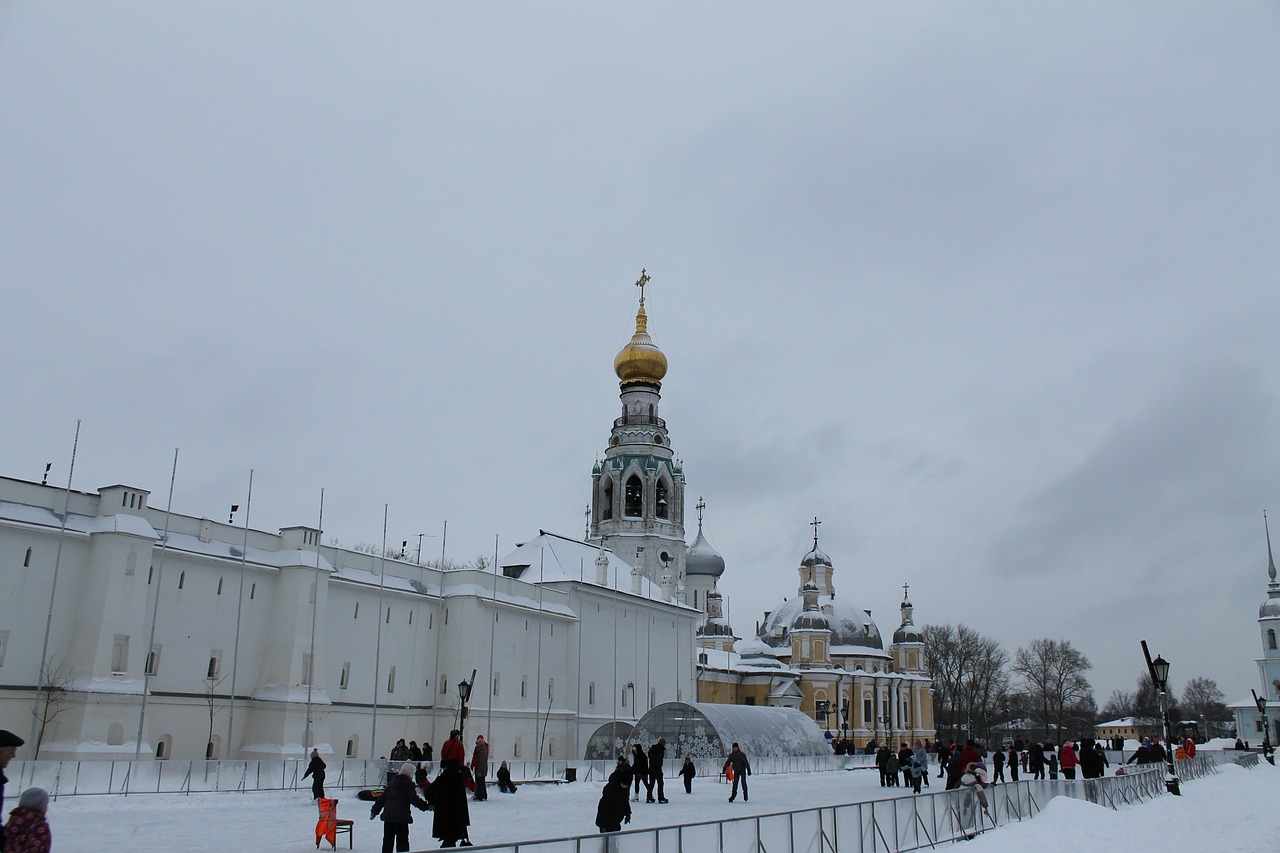 the kremlin vologda cathedral free photo