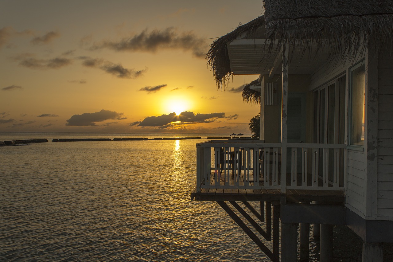 the maldives overwater bungalow free photo