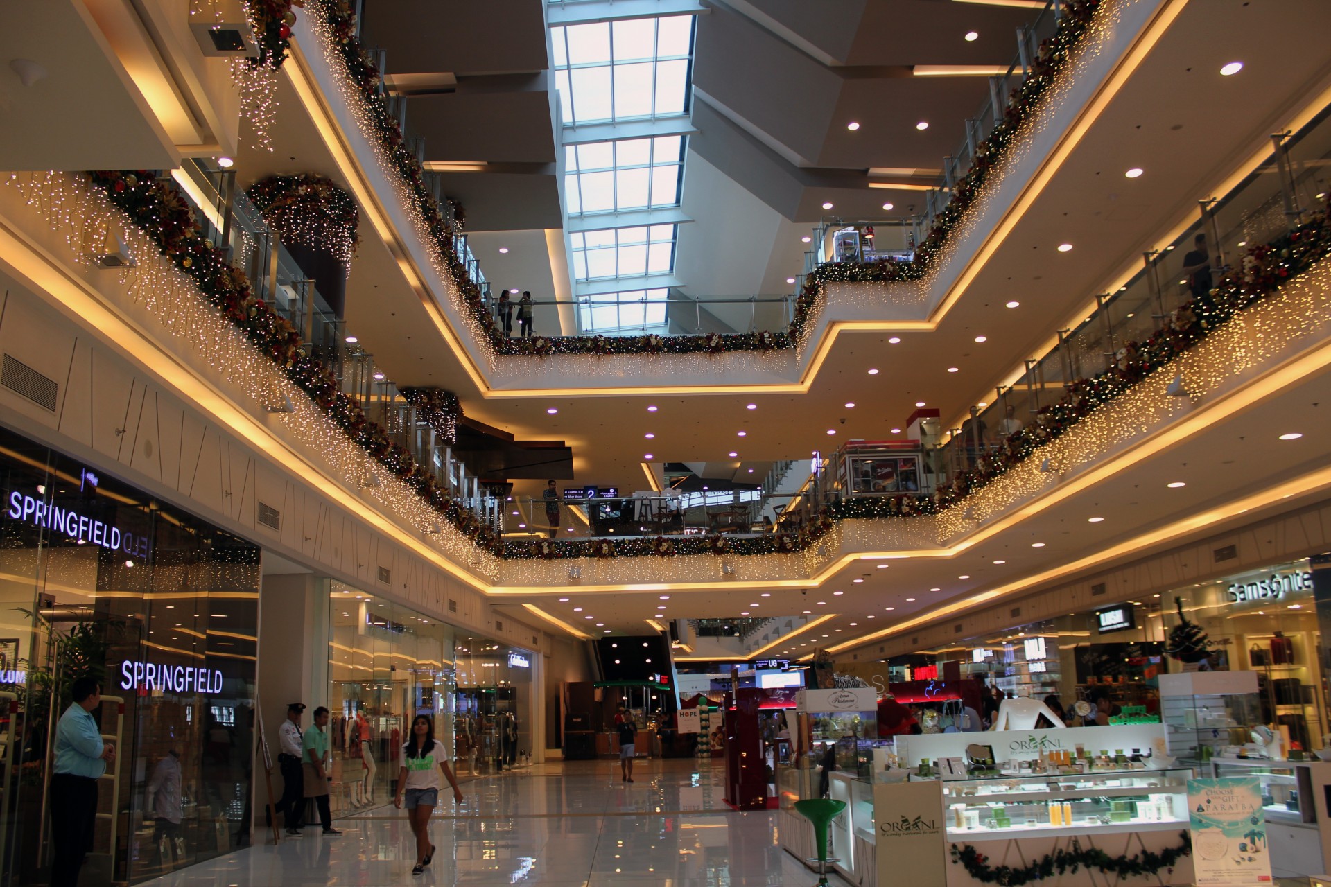 mall hallway mall shopping mall free photo