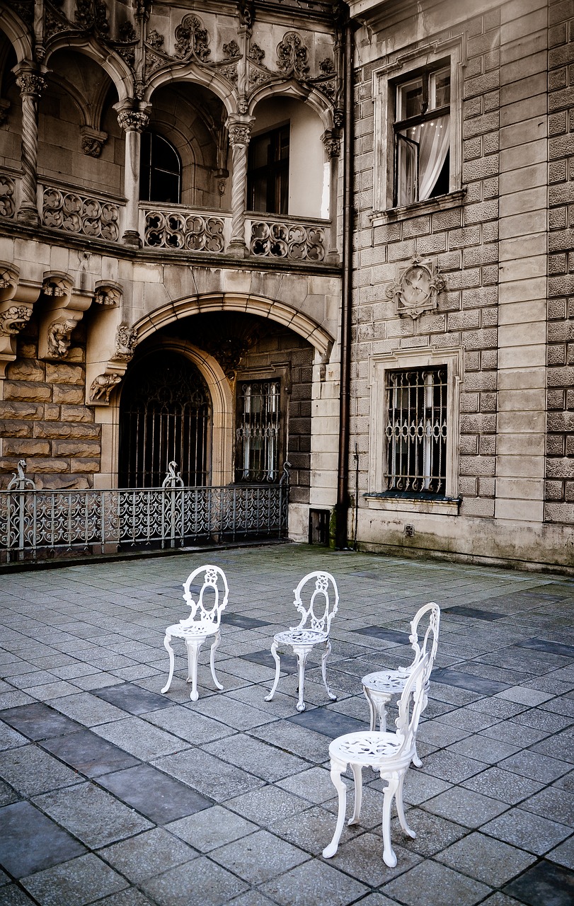 the palace courtyard chairs free photo