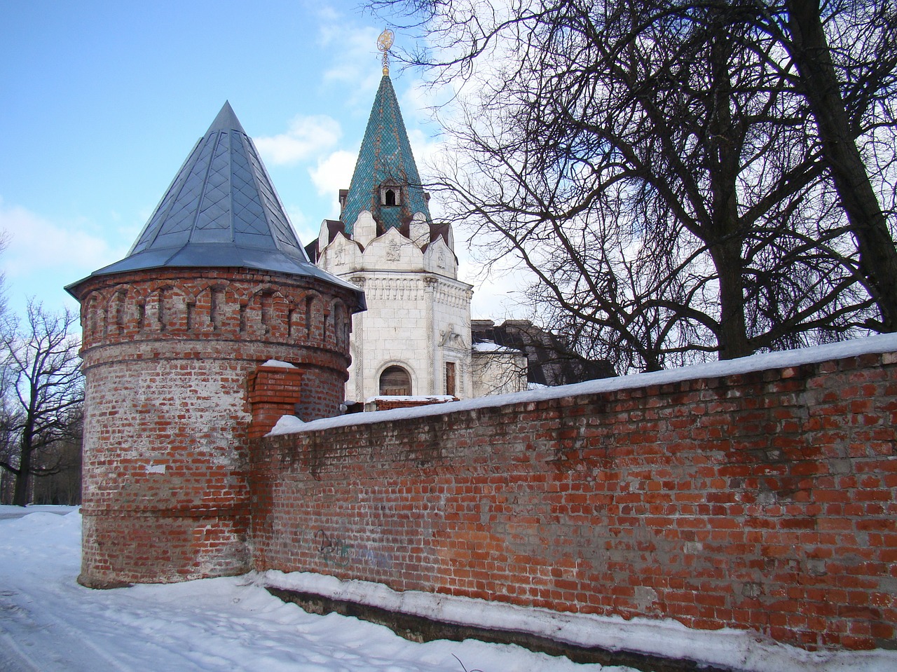 the palace ensemble tsarskoe selo st petersburg russia winter free photo