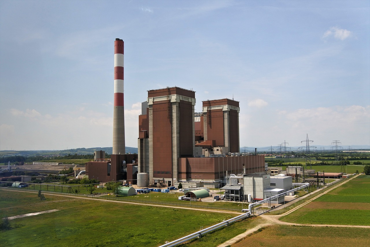 the power plant dürnrohr thermal power plant block free photo