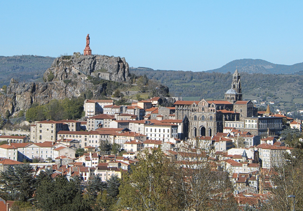 the puy in velay auvergne panorama free photo