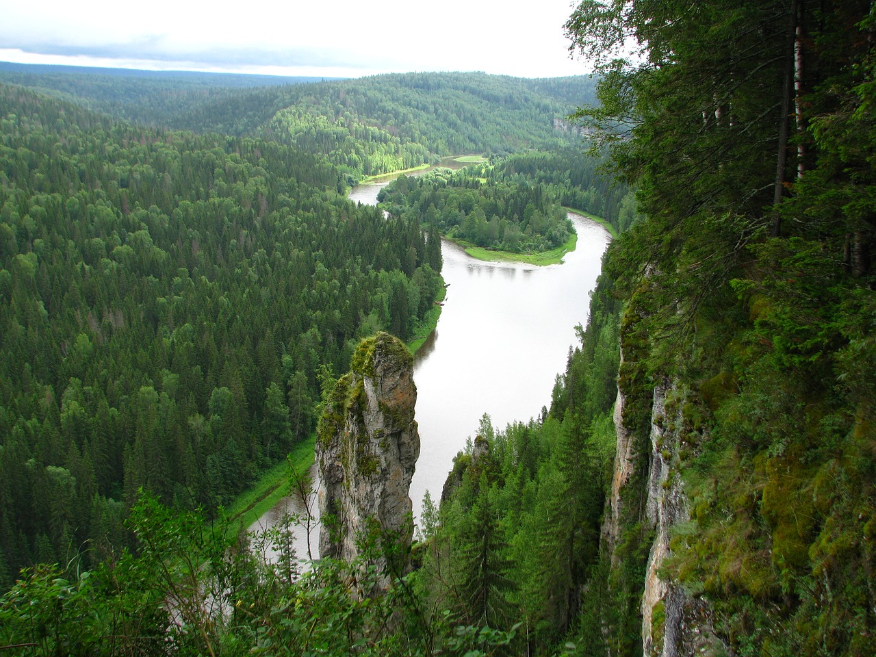 the river usva osvenskii posts the devil's finger free photo