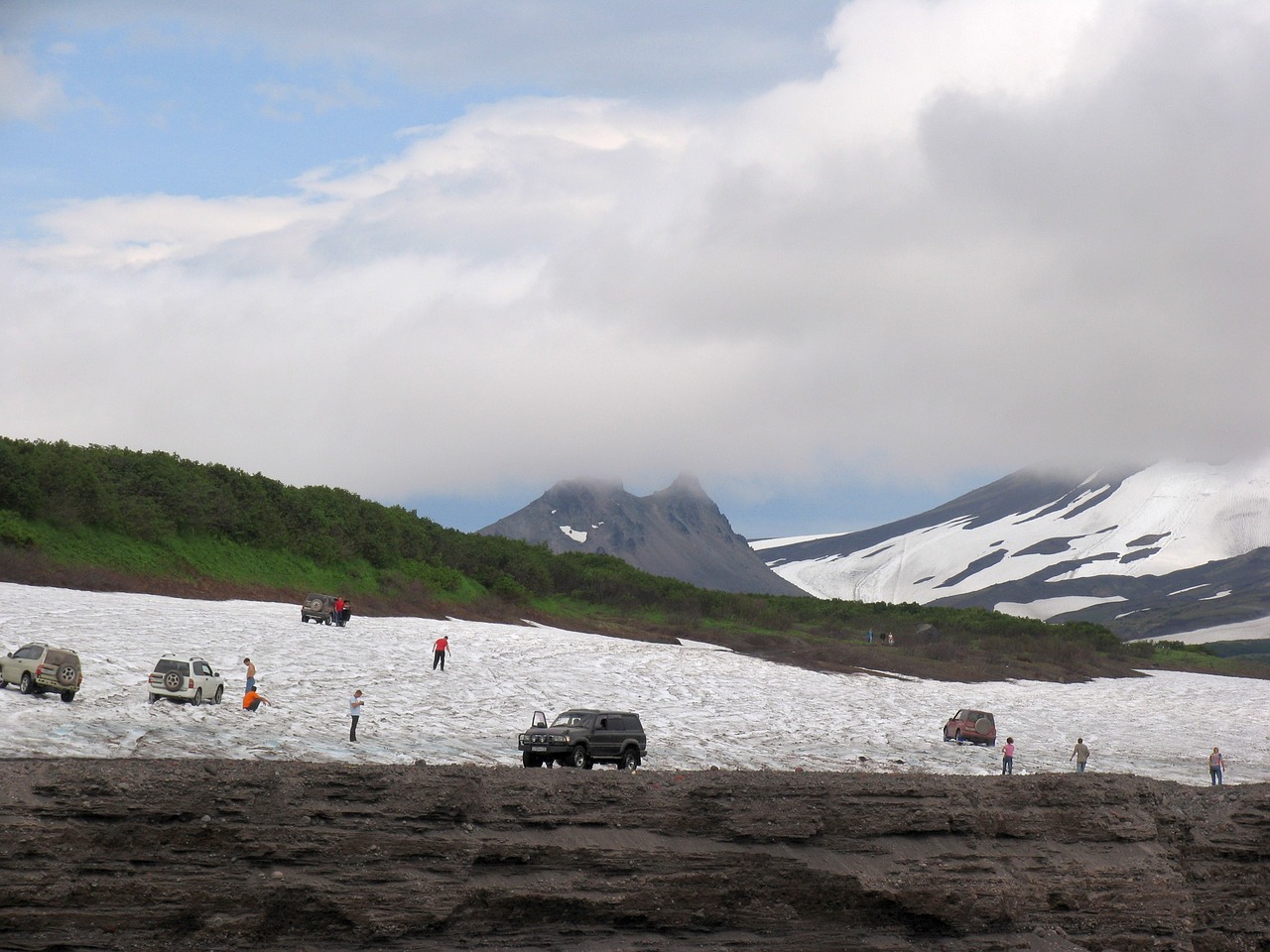 the roads suvs mountain plateau free photo