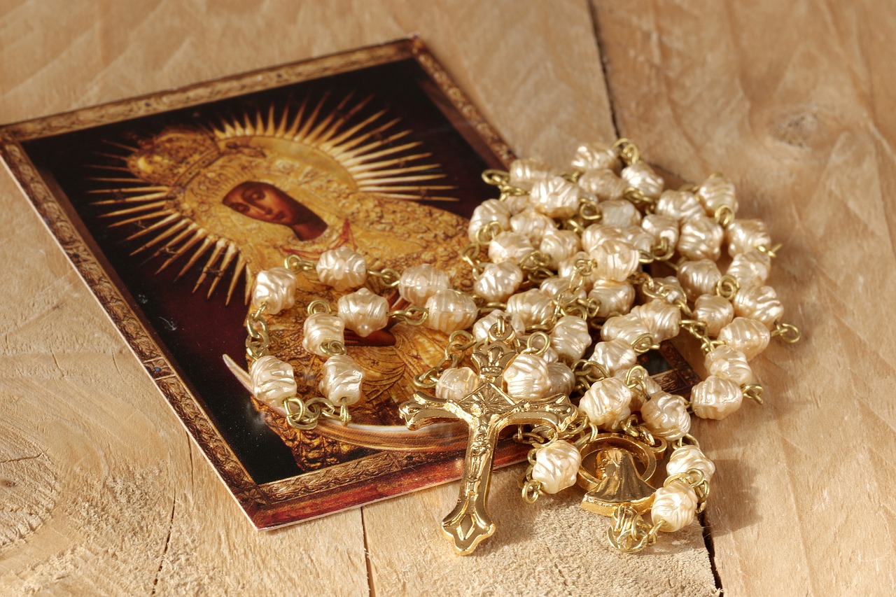 the rosary mary cross free photo