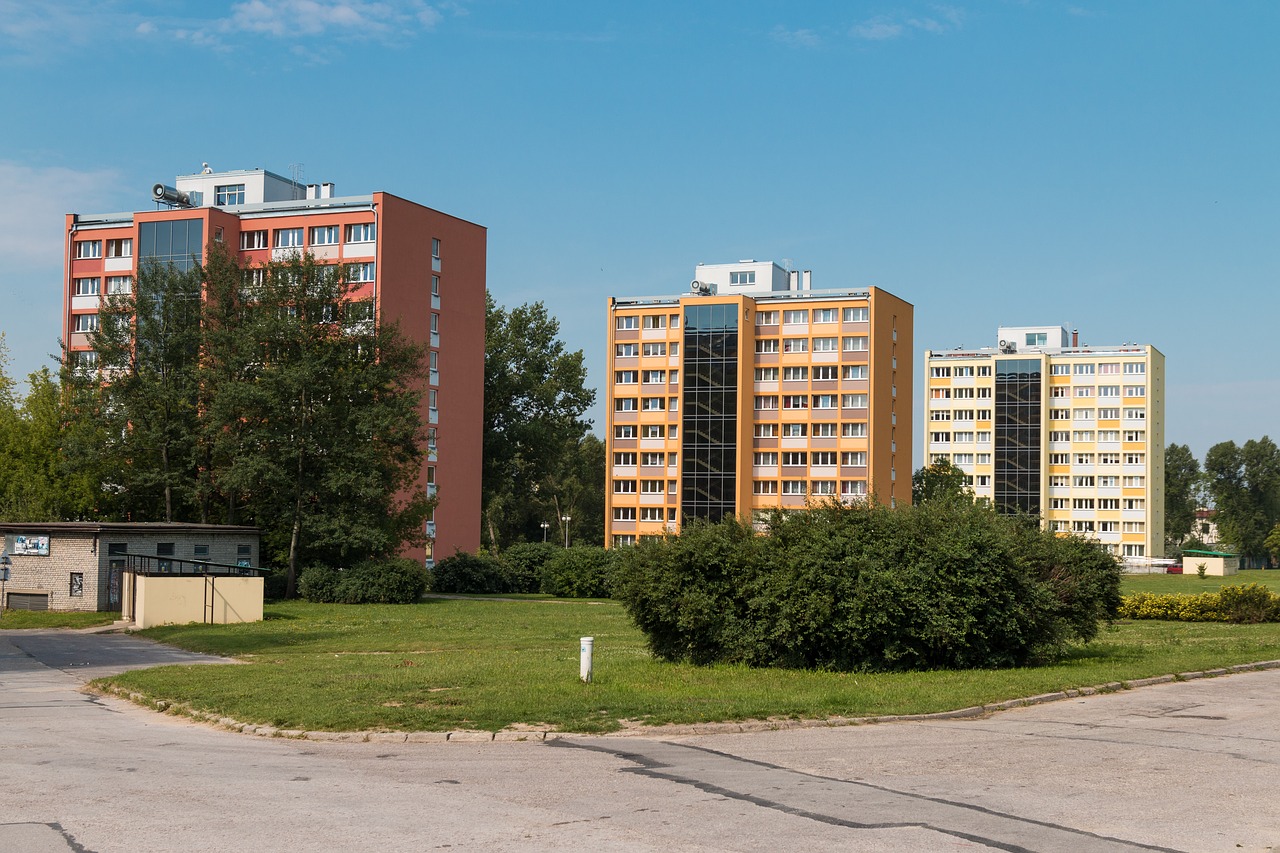 the university hostel kielce free photo