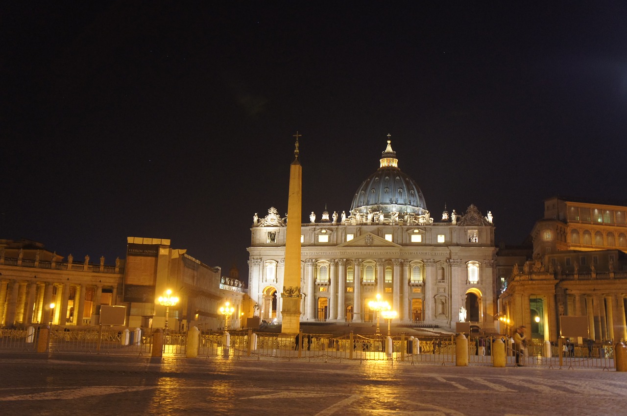 the vatican architecture cathedral free photo
