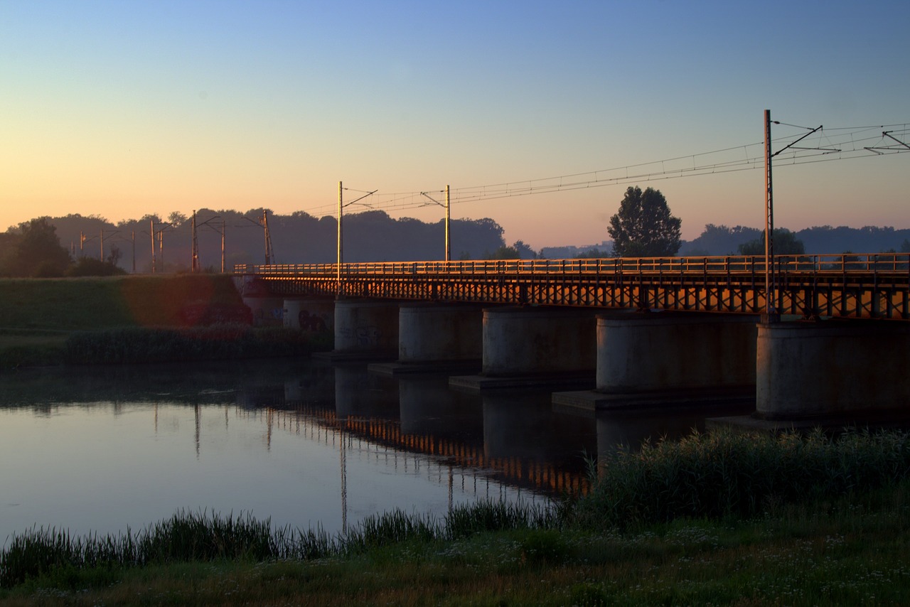 the viaduct bridge railway free photo