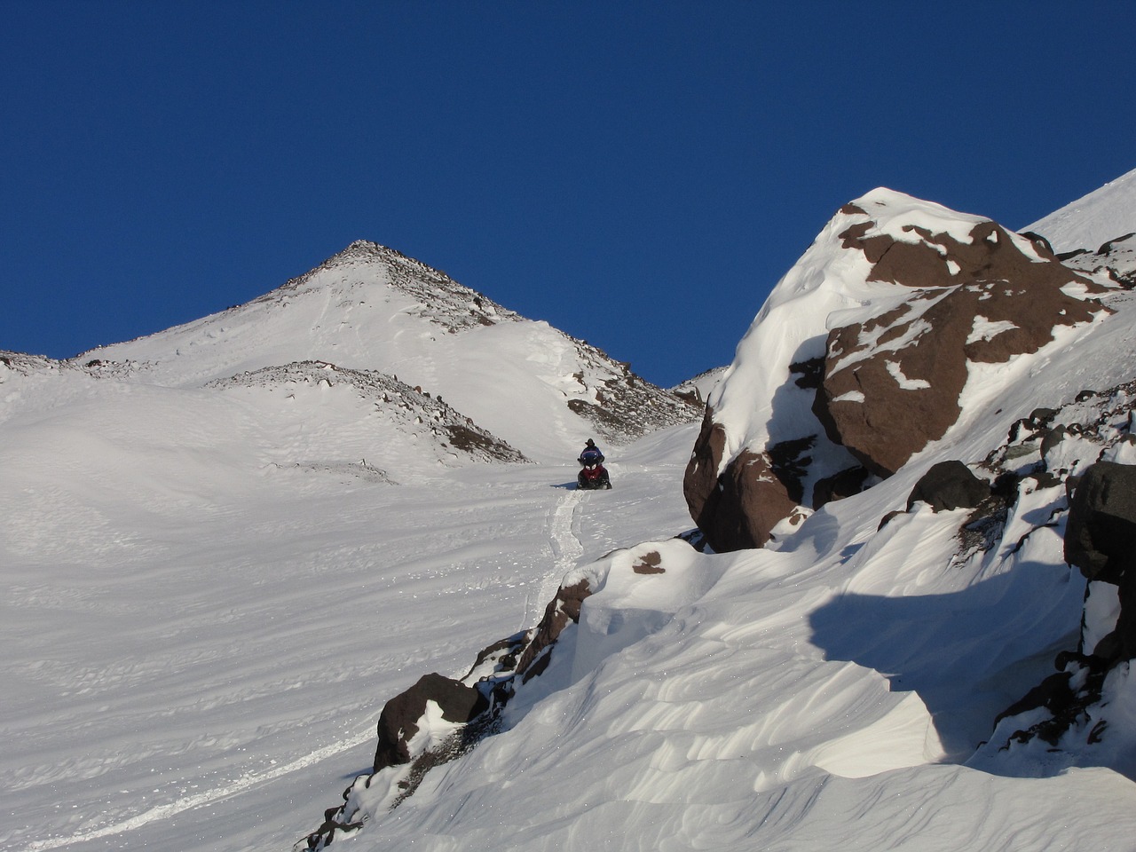 the volcano avachinsky kamchatka mountains free photo