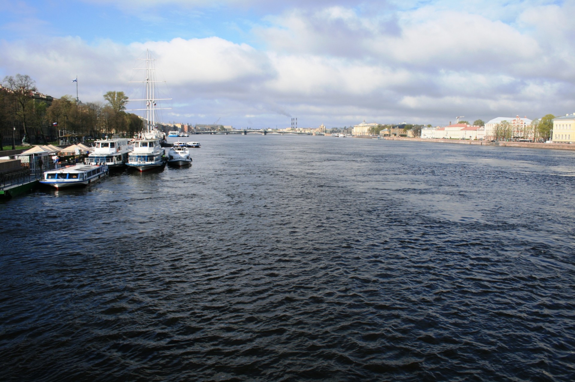 river neva deep free photo