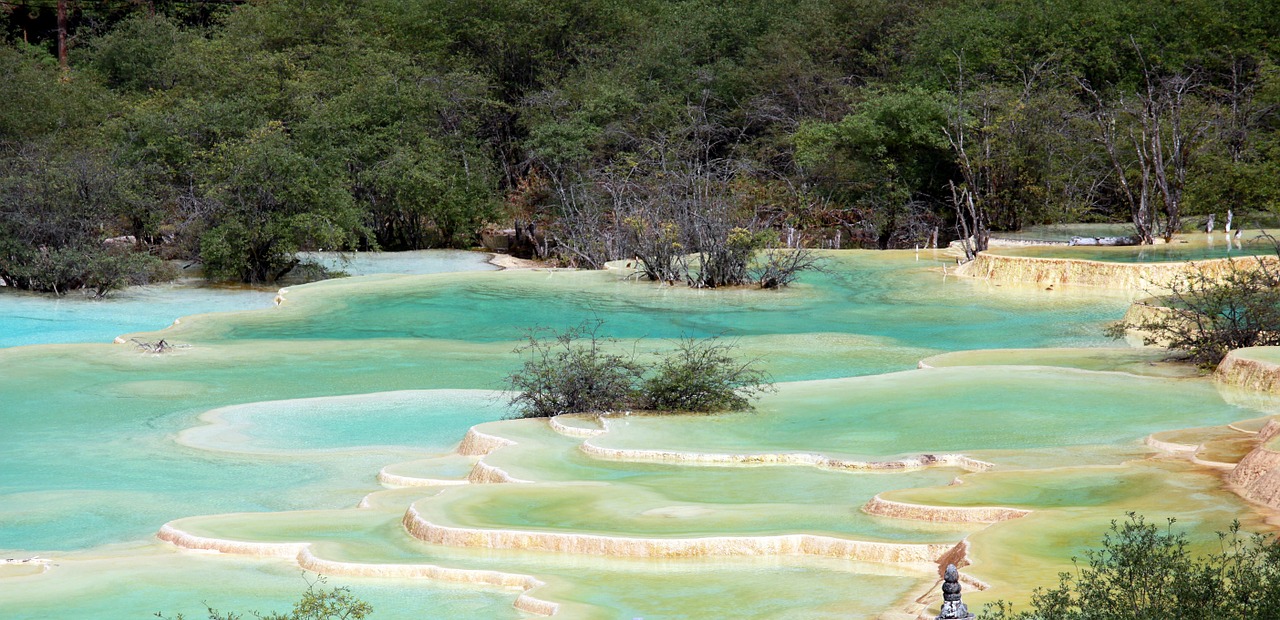 the yellow dragon five color pool natural free photo