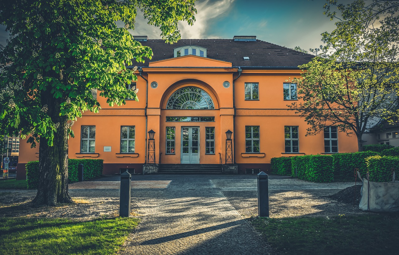 theater  berlin  castle park free photo