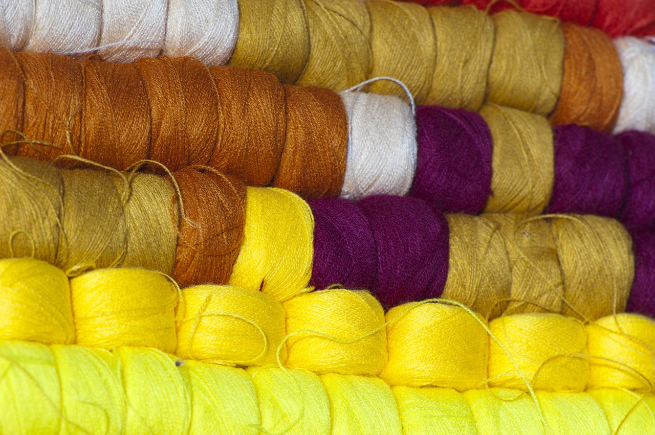 thread  sewing  yarn free photo