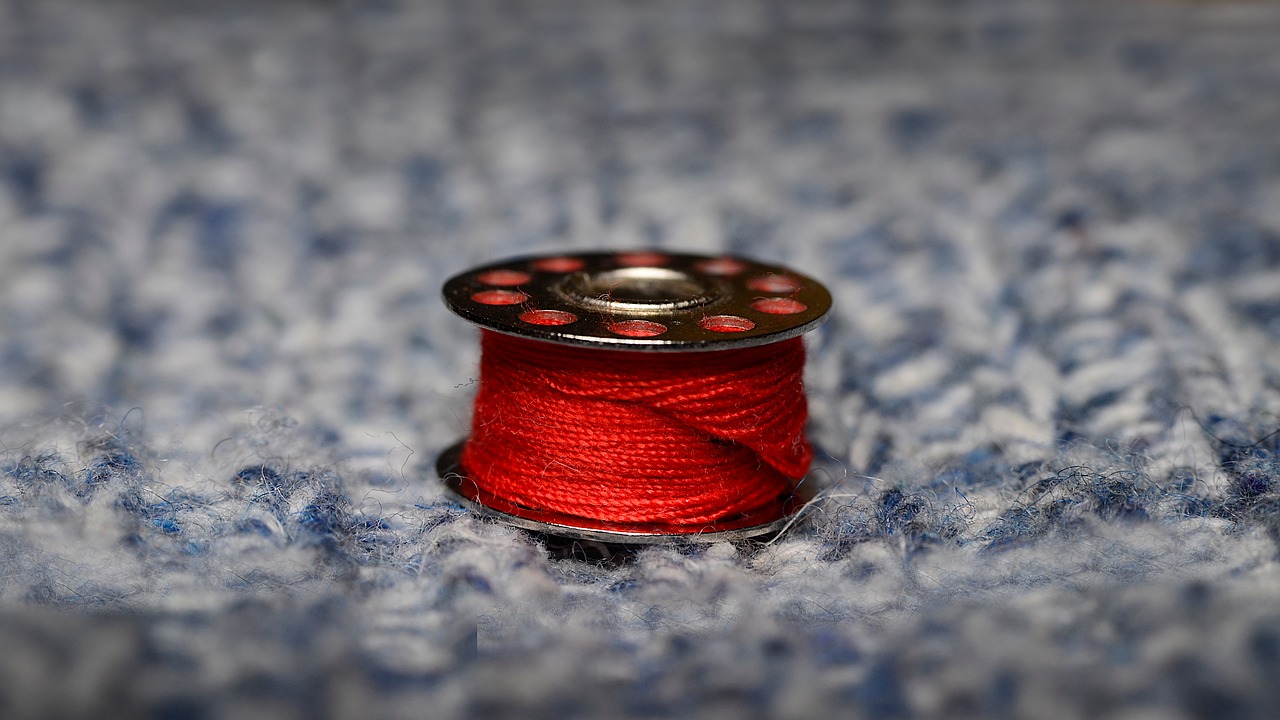 thread  spool  sewing free photo