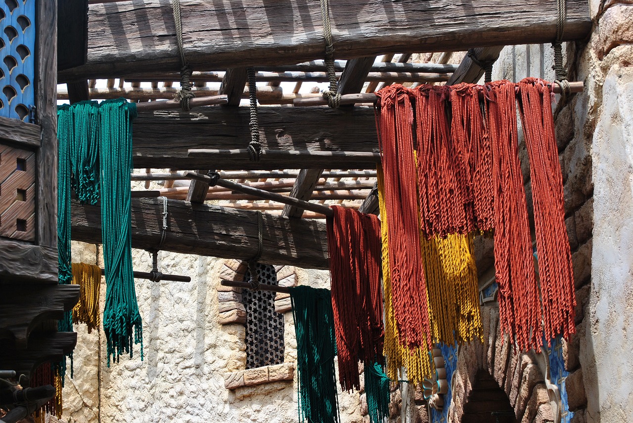 threads colorful travel free photo