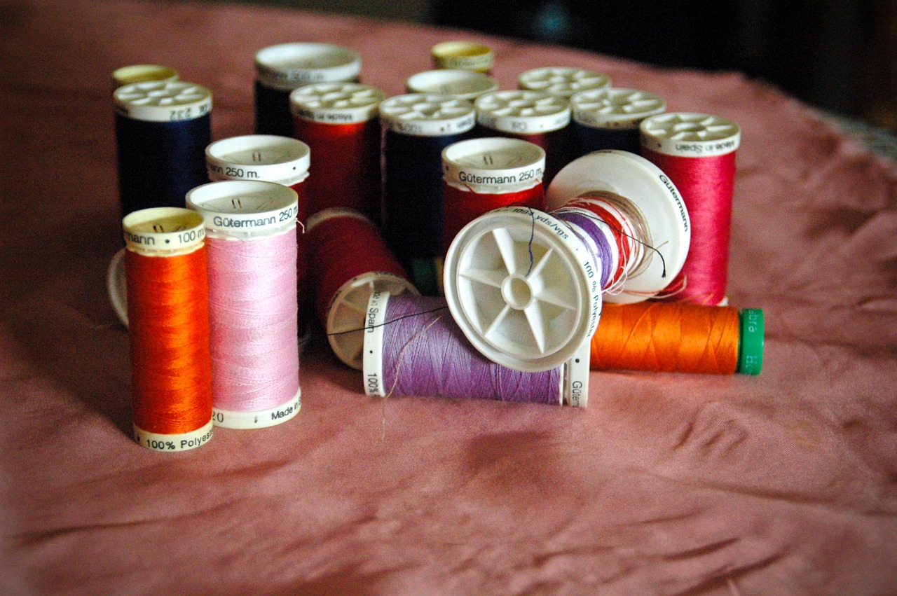threads sewing coils free photo