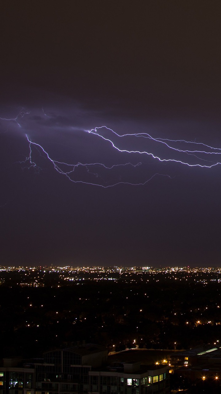 thunder thunderstorm lightning free photo