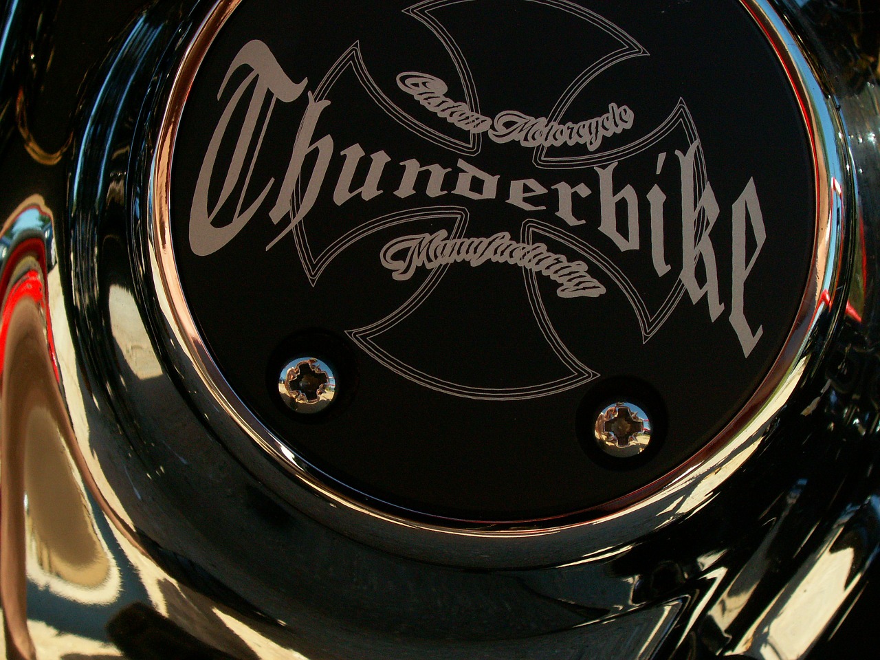 thunderbike motorbike part shiny free photo