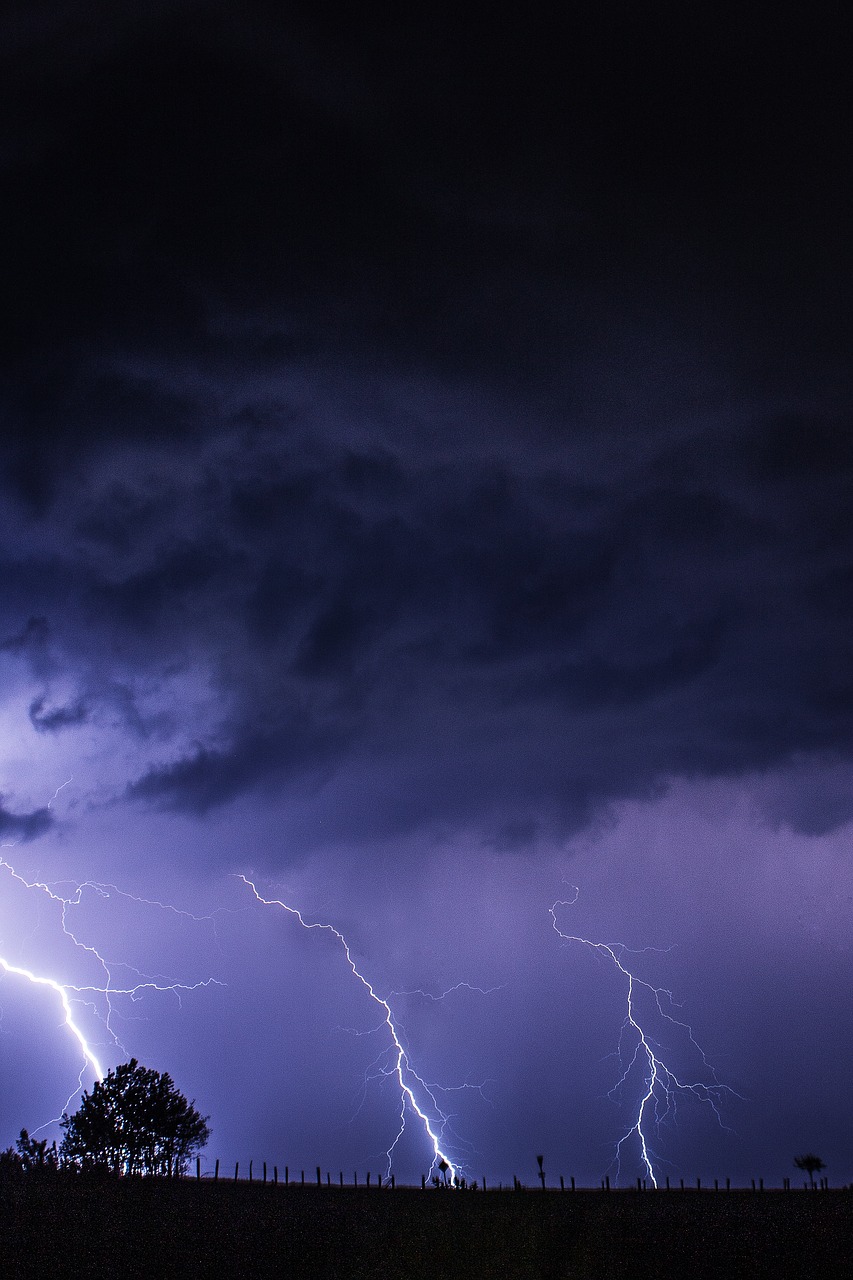 thunderstorm  flashes  forward free photo