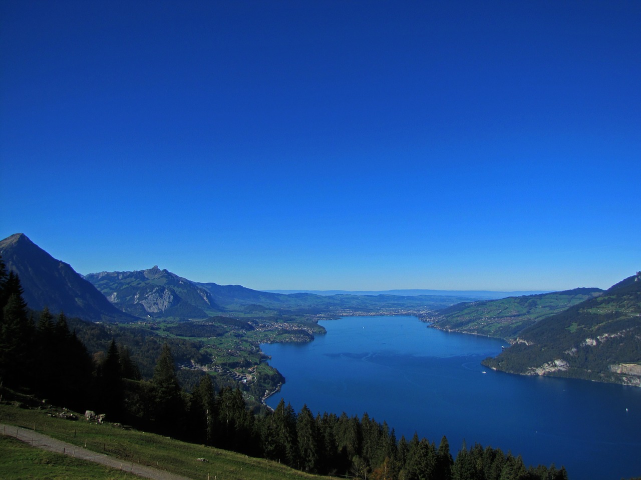 thunersee lake blue free photo