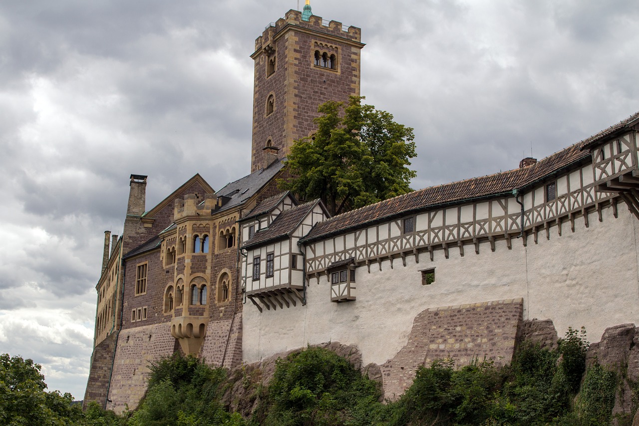 thuringia germany castle wartburg castle free photo