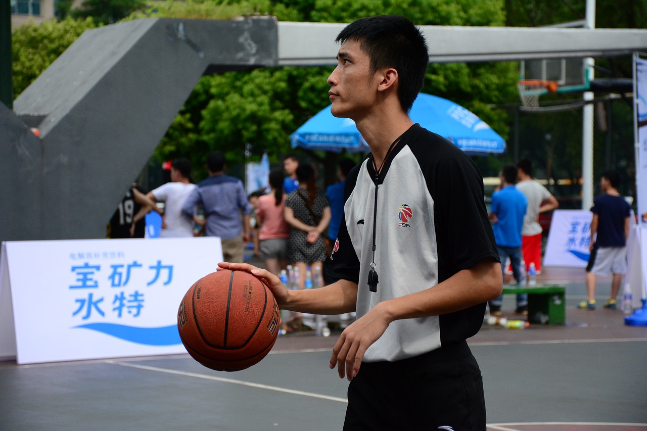 tianhe sports center man the referee free photo