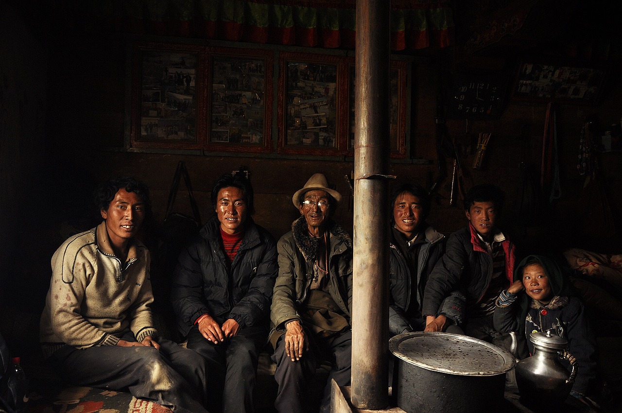 tibet portrait men free photo