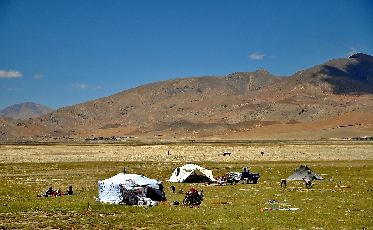 tibet landscape nomads free photo