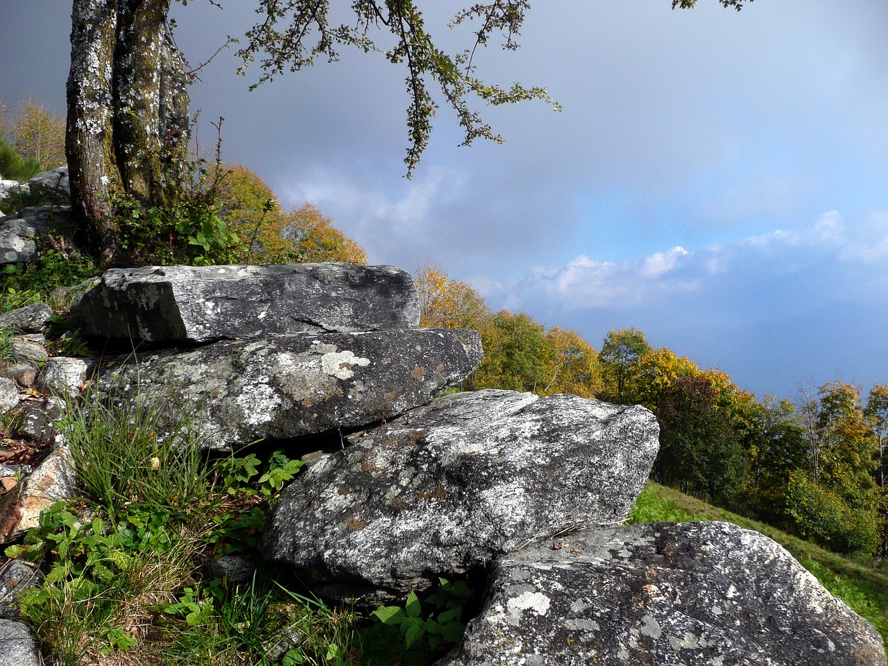 ticino hiking rock stairs free photo