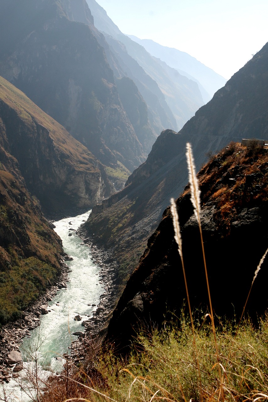 tiger leaping gorge mountain sunset free photo