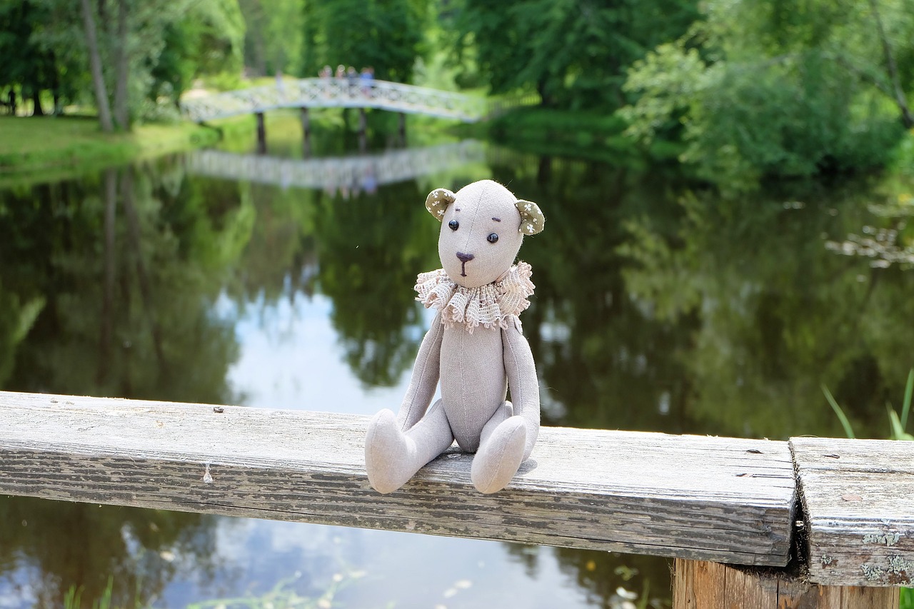 tilde  teddy-bear  toy bear free photo