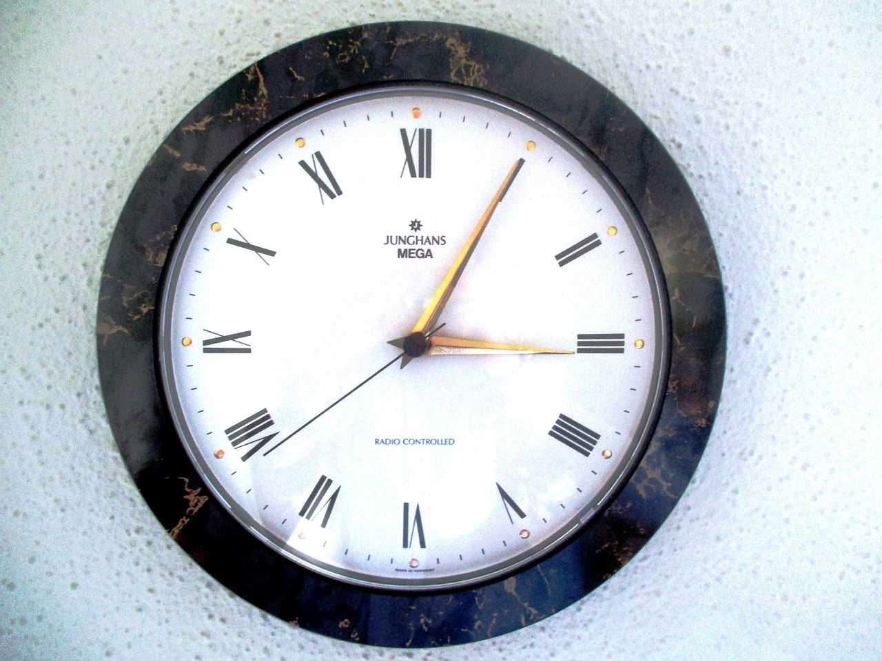 time clock wall clock free photo