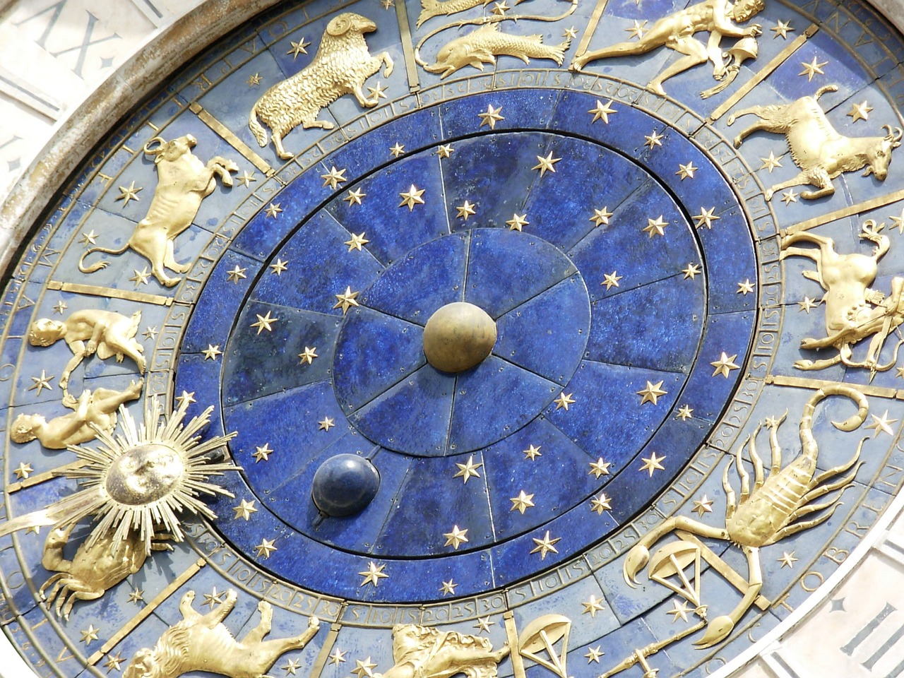 timepiece historical horoscope free photo