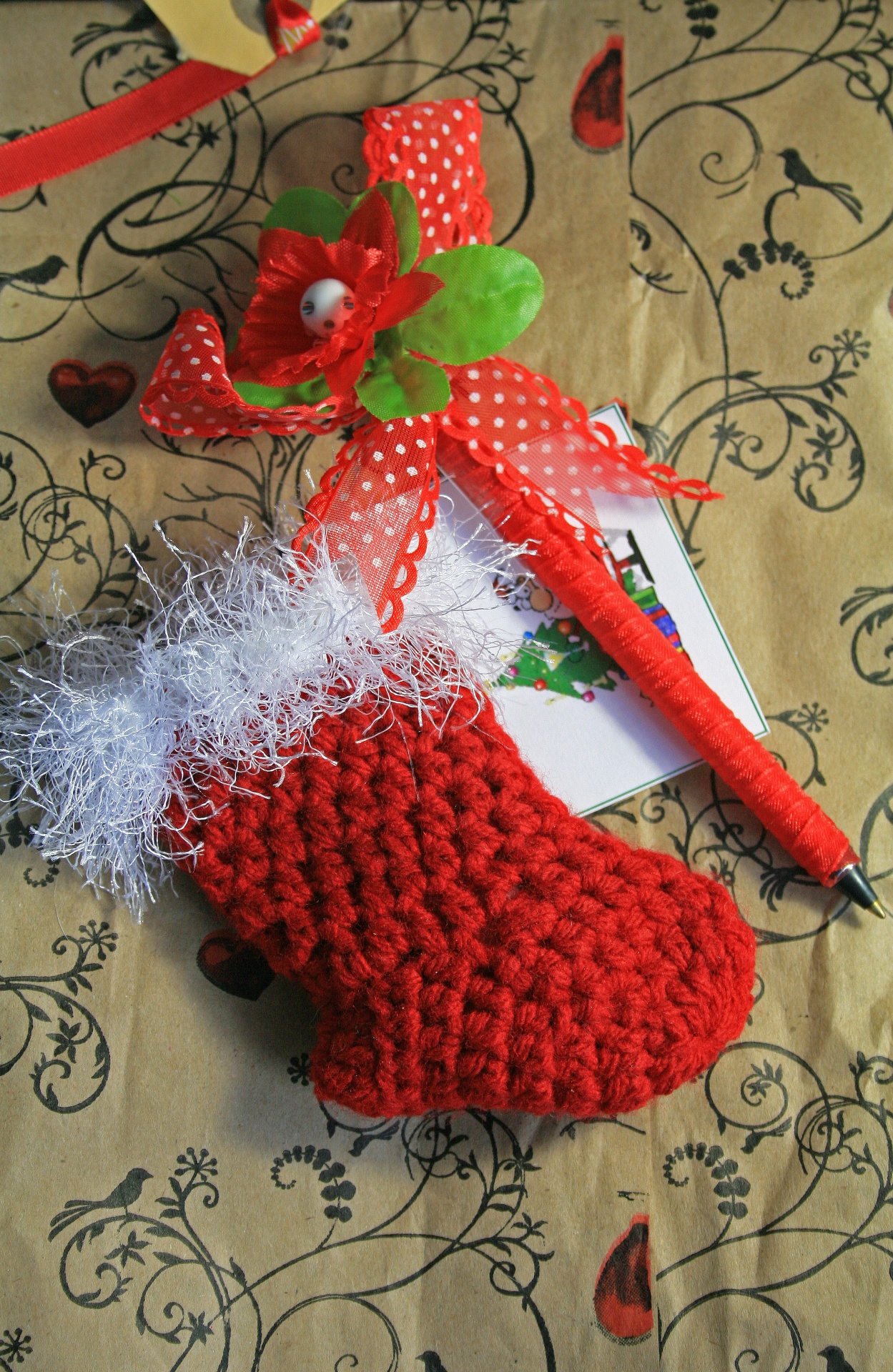 christmas stocking knitted red free photo